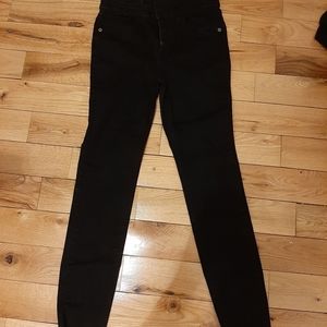 Black Skinny Jeans